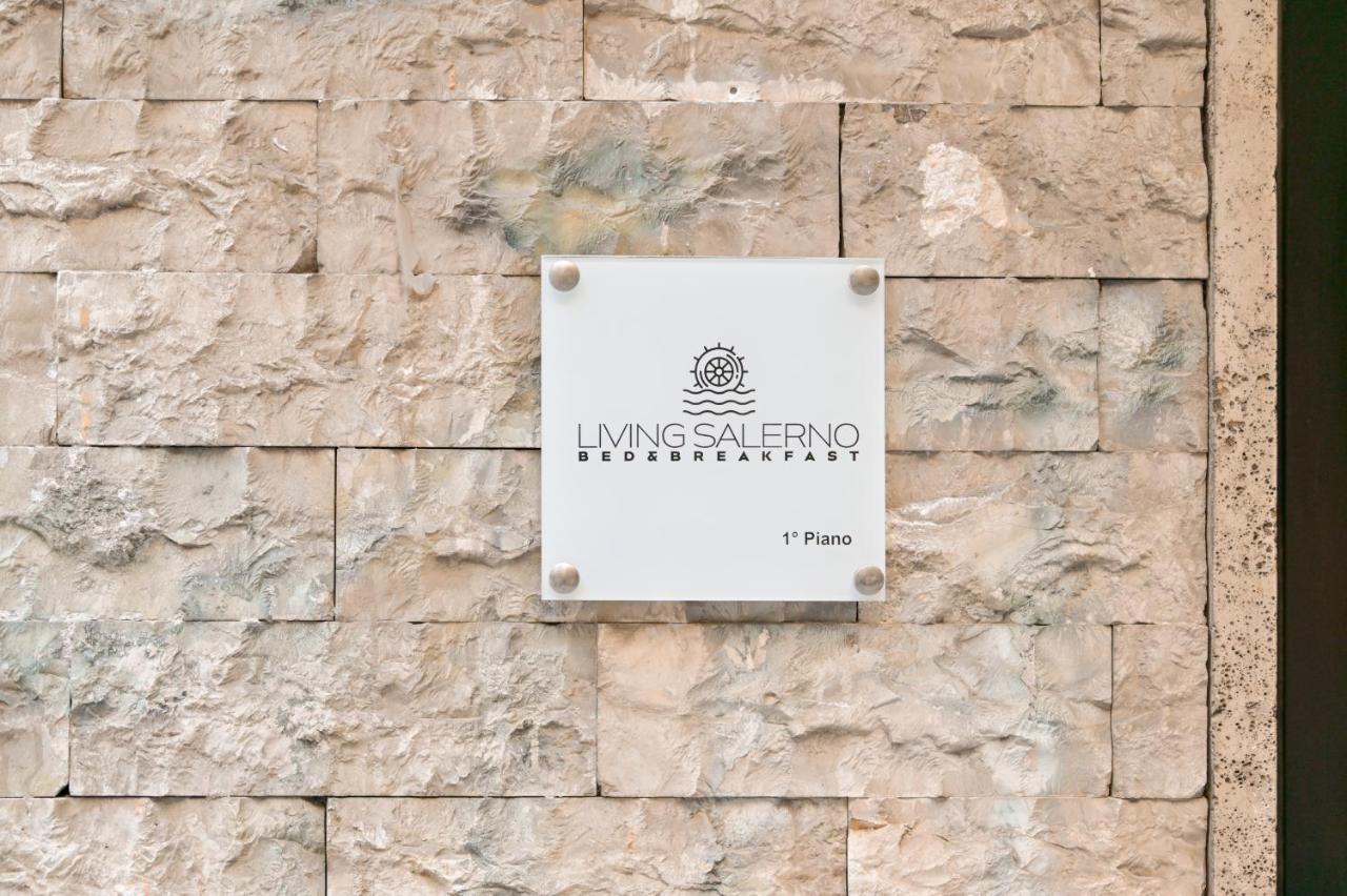 Living Salerno B&B ภายนอก รูปภาพ