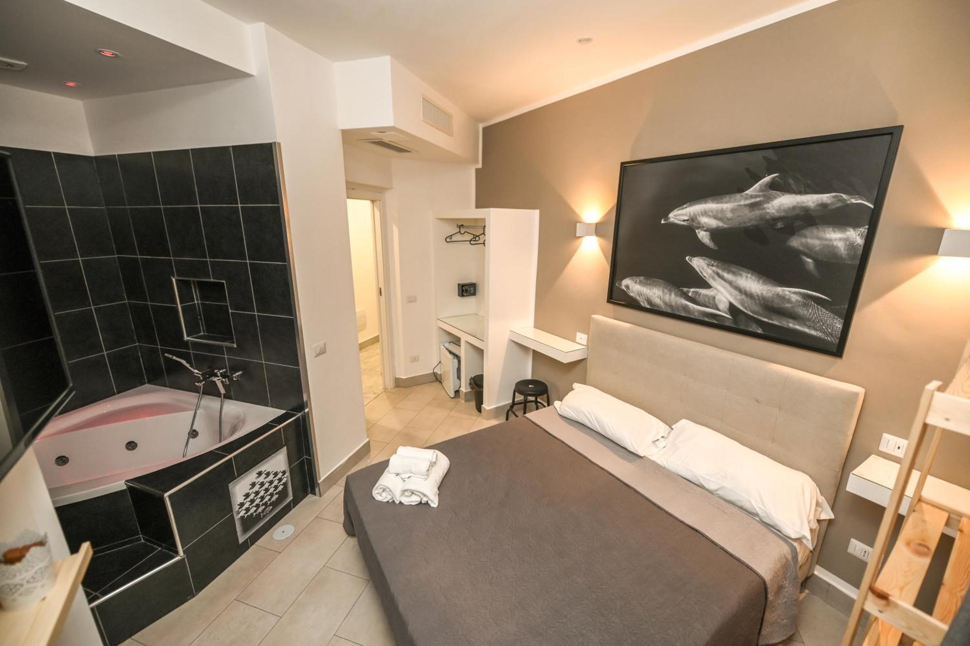 Living Salerno B&B ภายนอก รูปภาพ