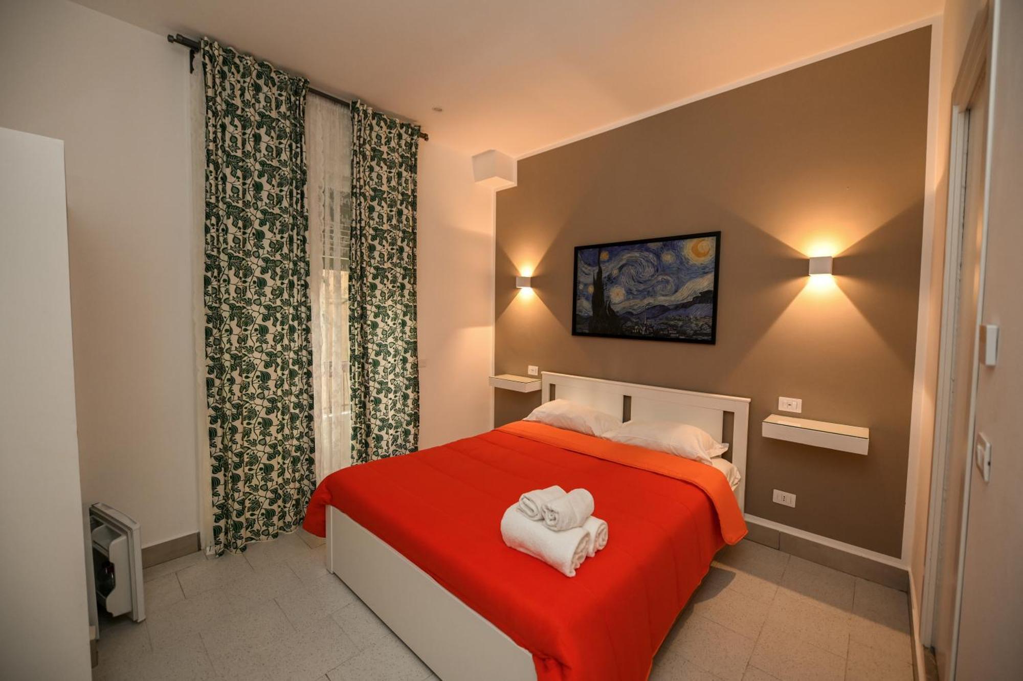 Living Salerno B&B ภายนอก รูปภาพ