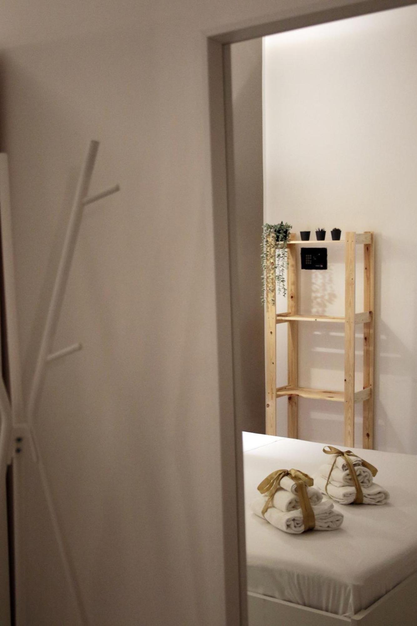 Living Salerno B&B ภายนอก รูปภาพ